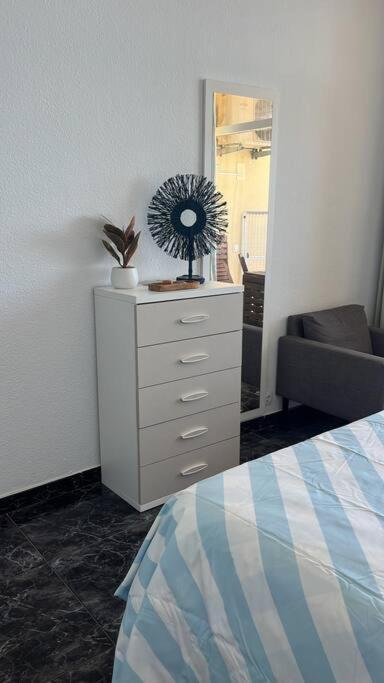 טורמולינוס Love Rent4 Malaga La Torre De La Roca מראה חיצוני תמונה