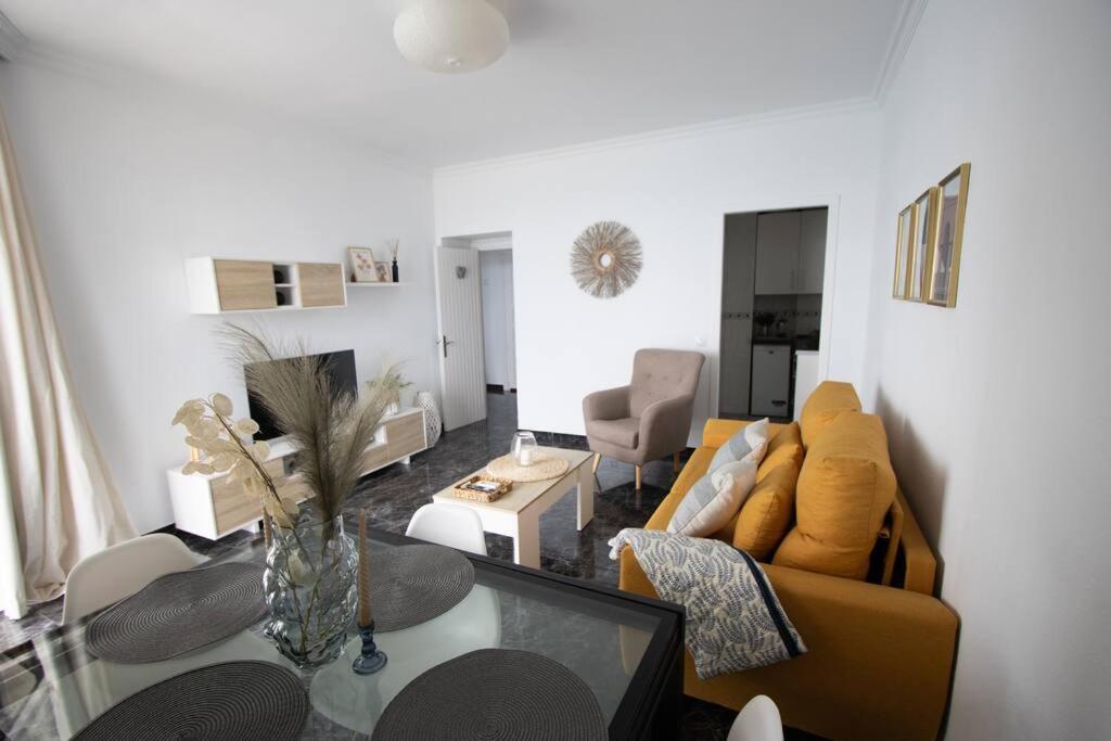 טורמולינוס Love Rent4 Malaga La Torre De La Roca מראה חיצוני תמונה
